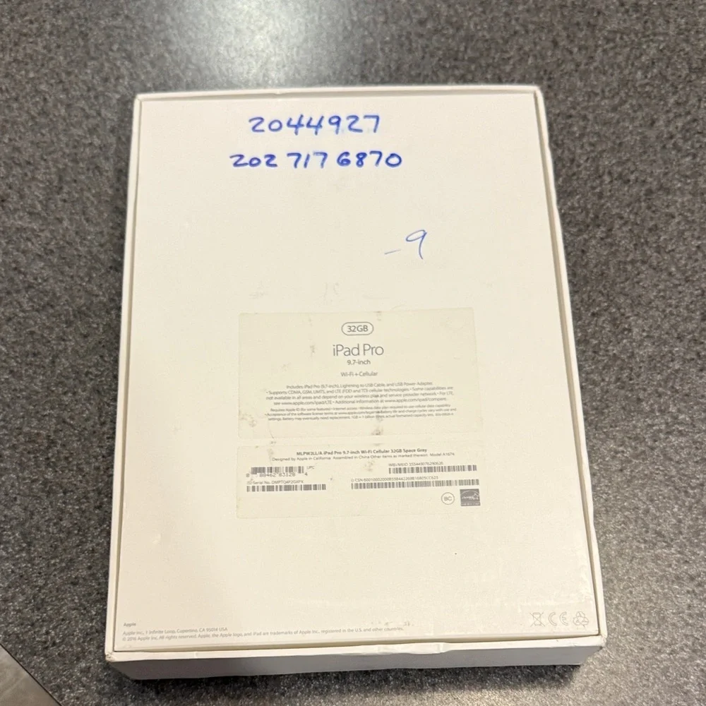 Apple Tablet - White Box ipad pro